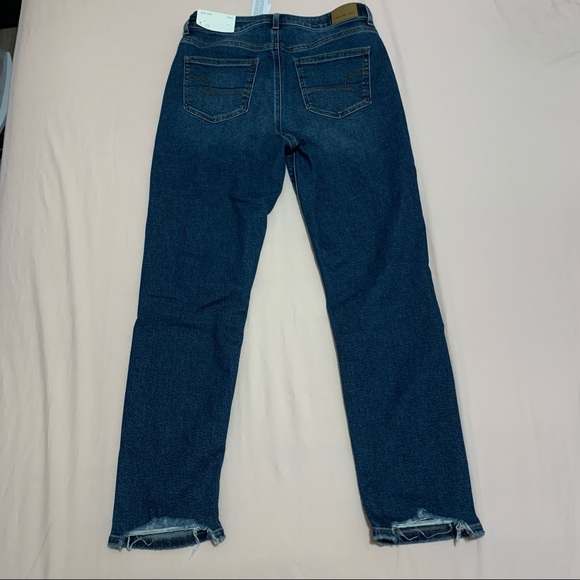 AE Stretch Mom Jean - Picture 3 of 7